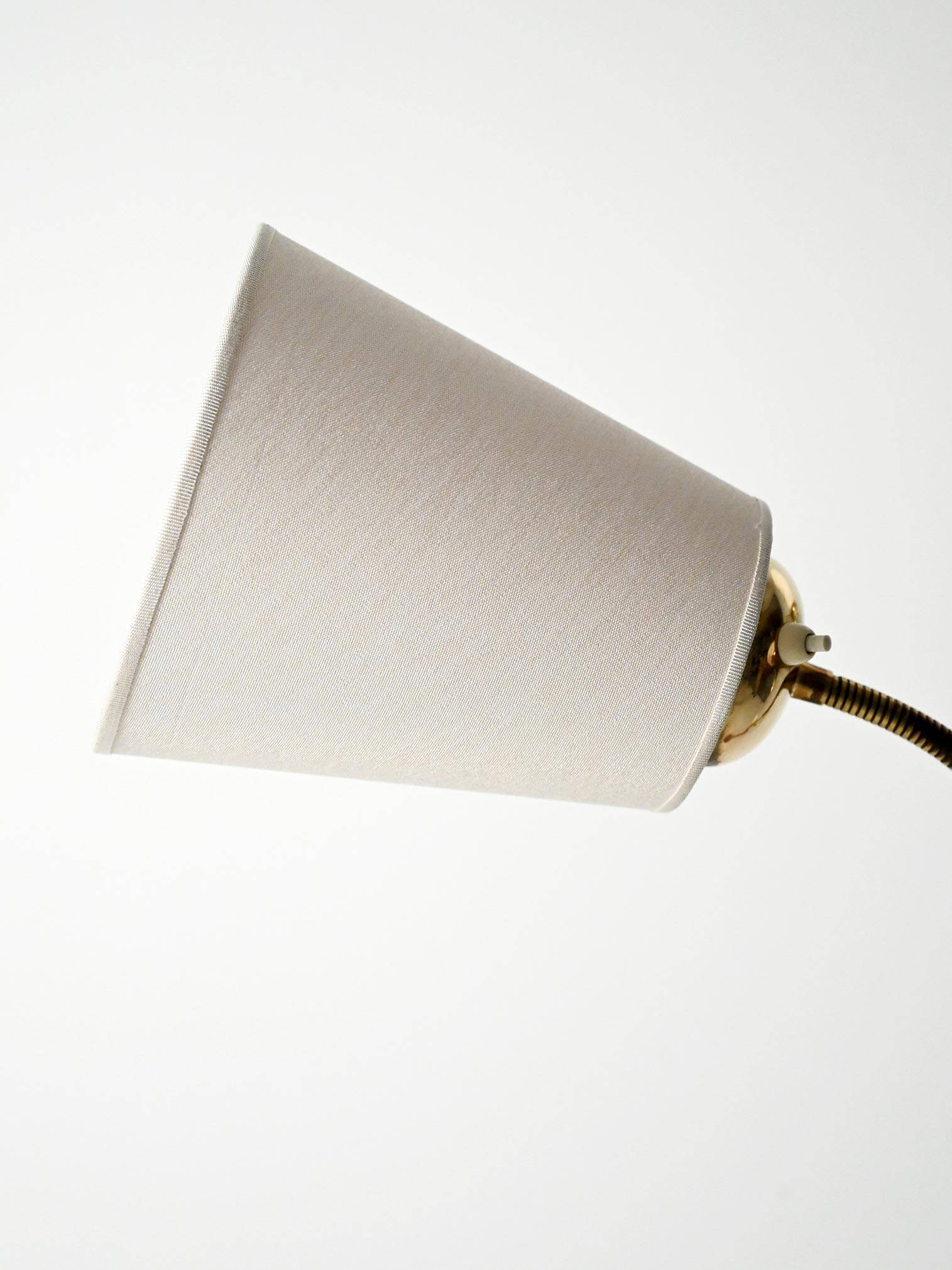 Lampadaire à trois bras en teck et laiton, Scandinavie, années 1940-1950