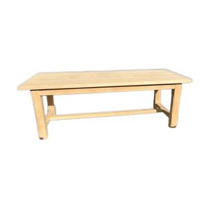 Table de ferme rénovée