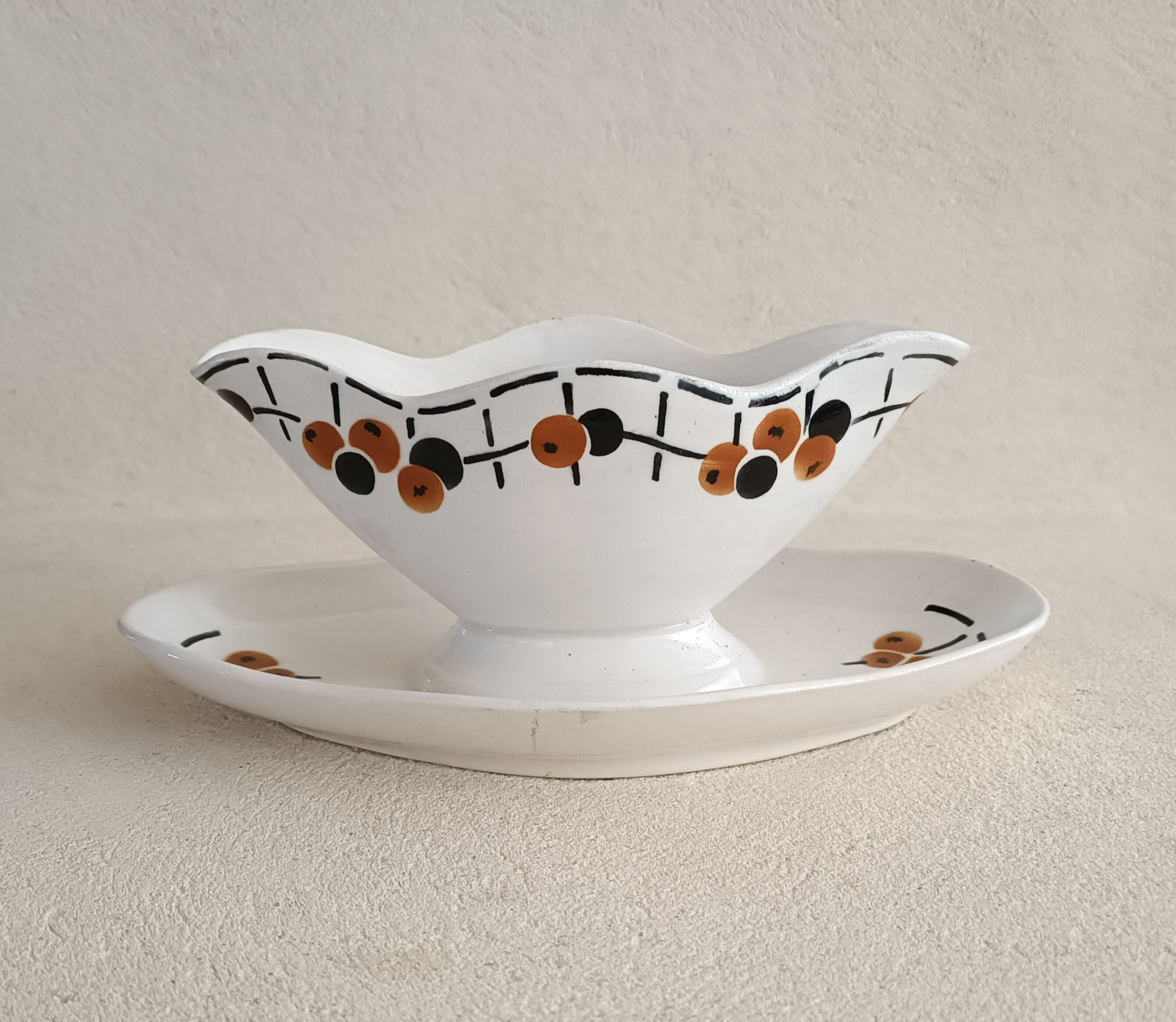 Gravy boat iron land Saint-Amand