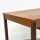 Petit bureau en teck avec trois tiroirs de Domino Møbler, années 1970.