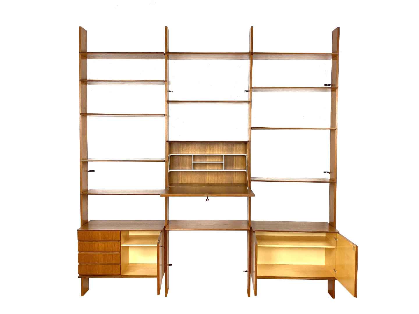 Vintage wall system by peter petrides - interna wandmöbel