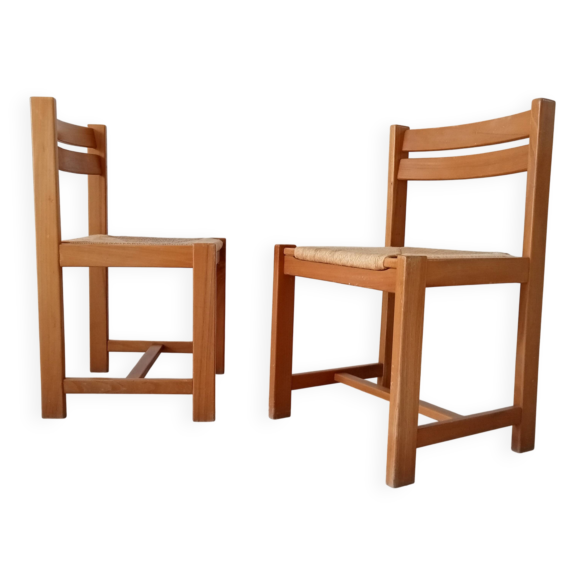 Set of 2 vintage chairs in solid elm and rush in the style of Regain/Asserbo.