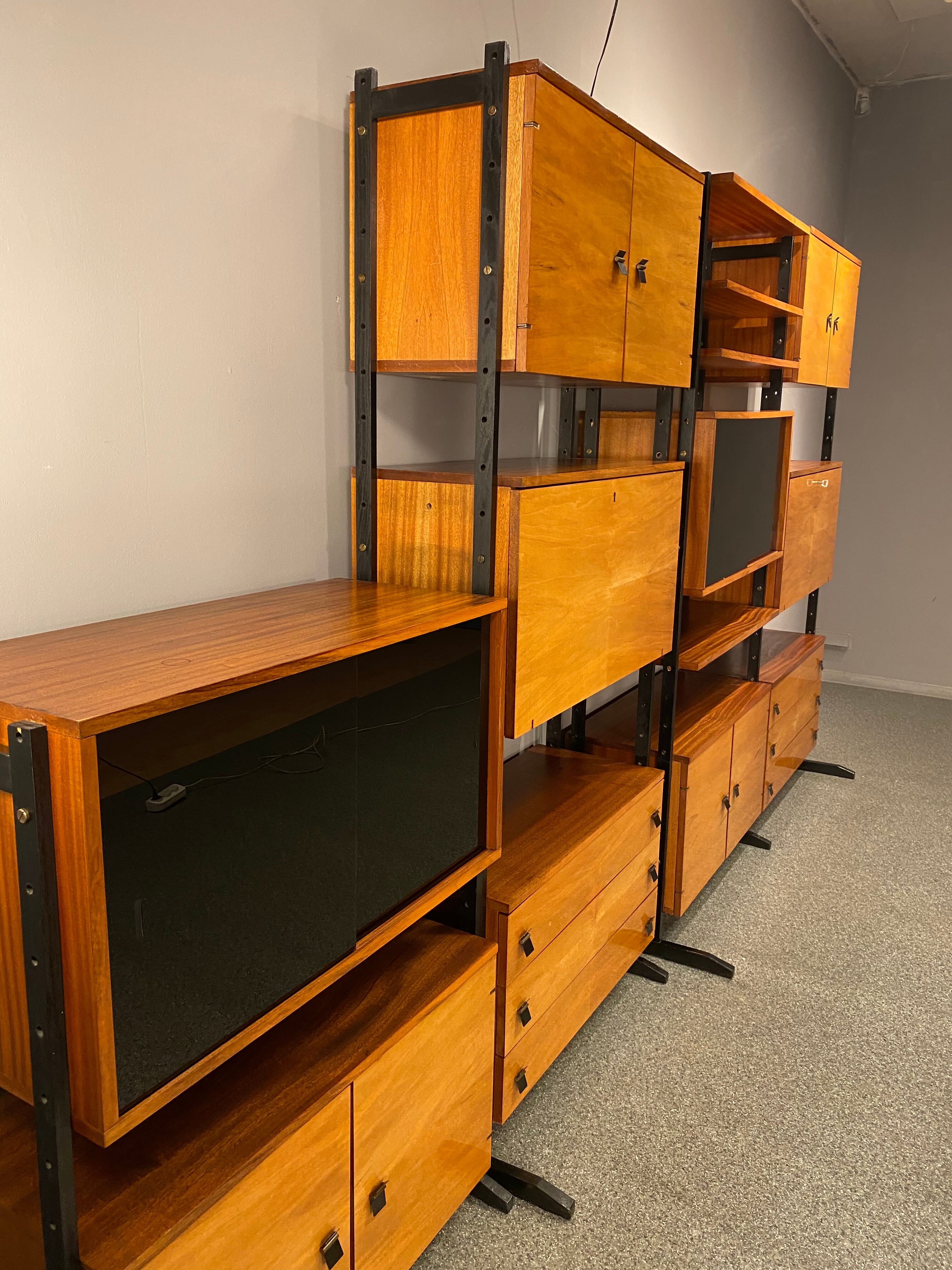 Book case Modular Walnut vintage 60’