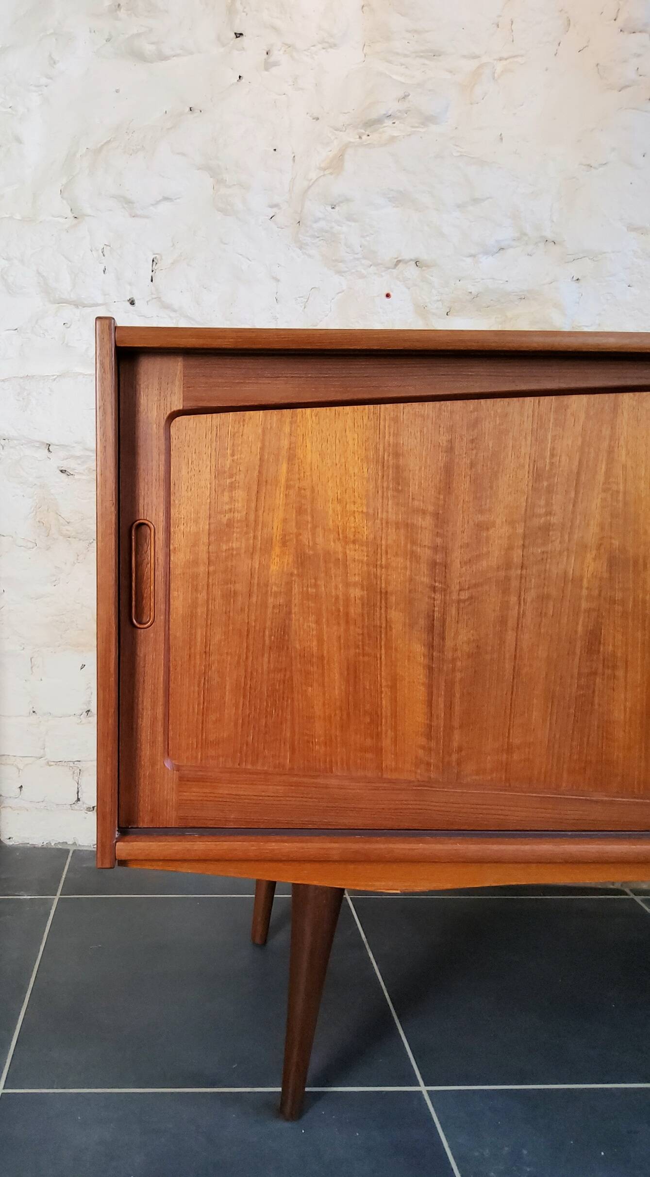 Scandinavian sideboard with sliding doors and drawers - teak