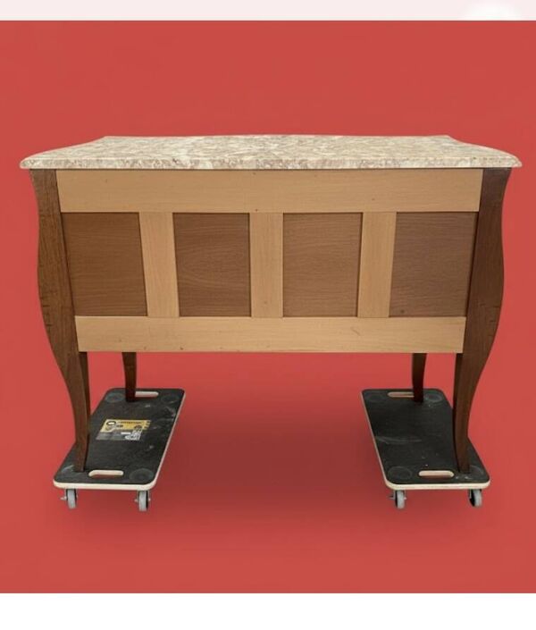 Commode sauteuse galbée