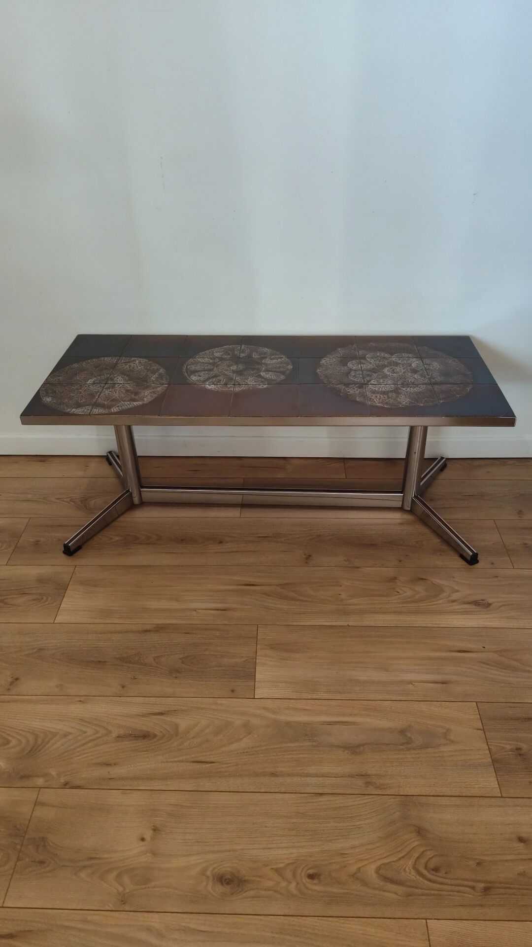 Belarti coffee table