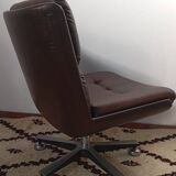Italian armchair from the 1980s