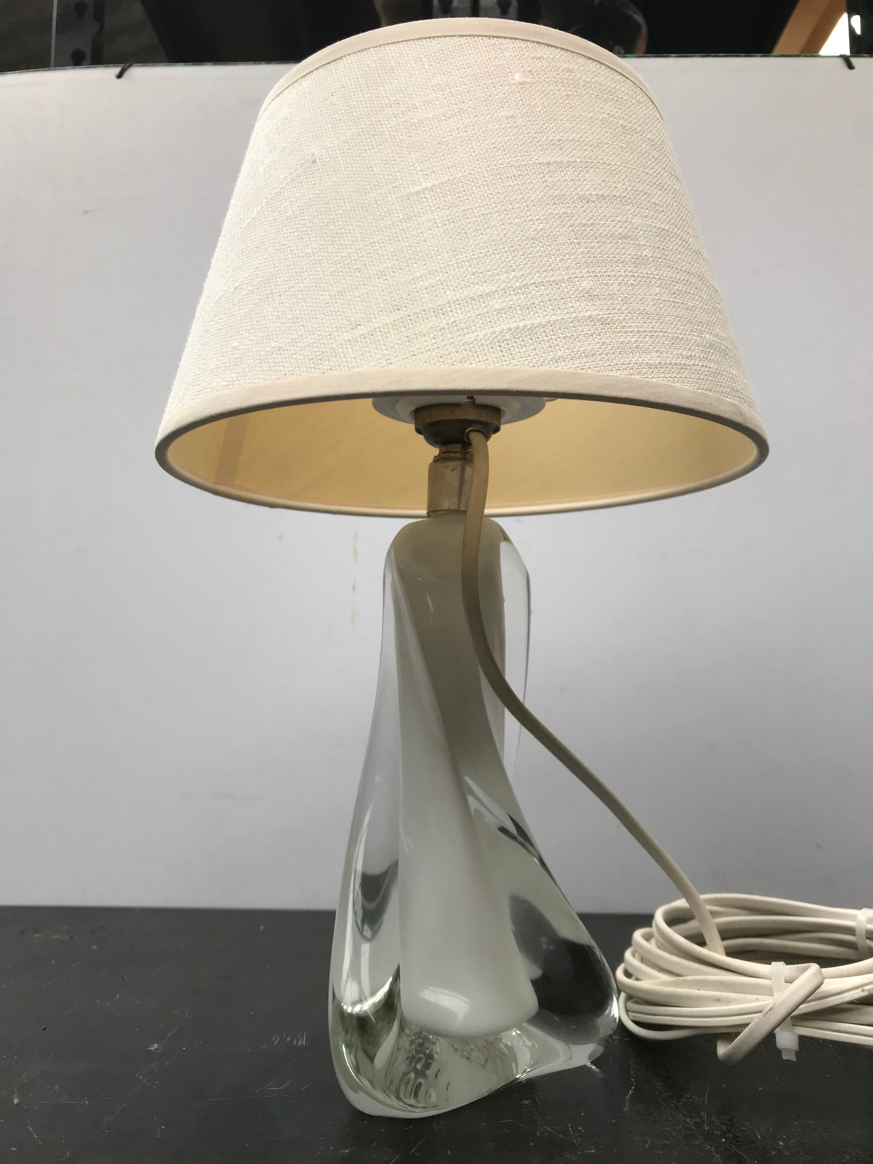 Moulded glass lamp