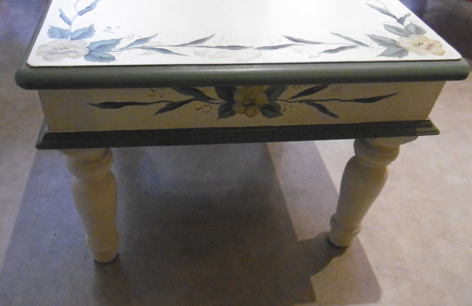 Provençal-style painted wooden coffee table