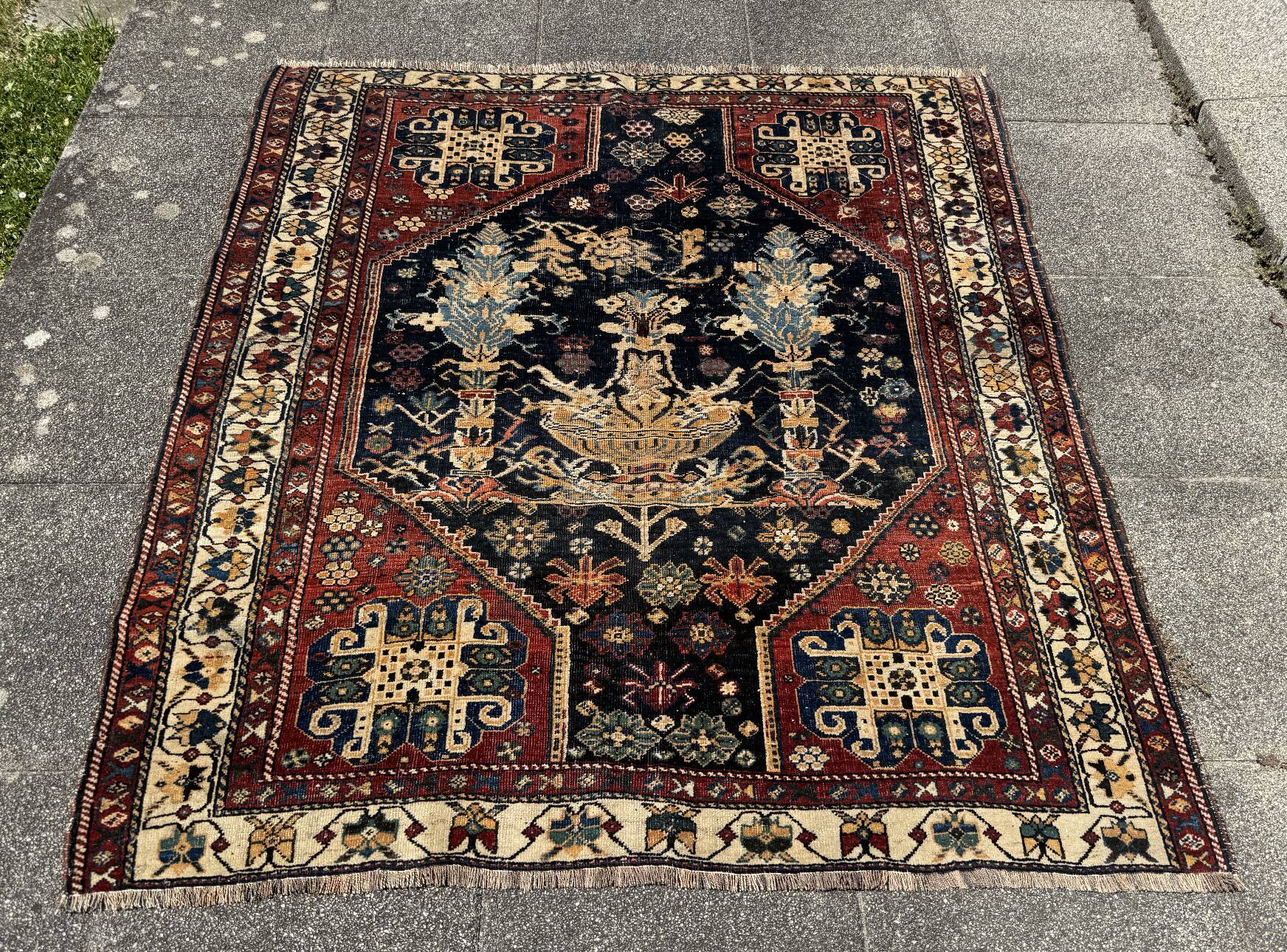 Persian Gashghai Rug 150x130 cm