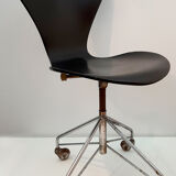 Arne Jacobsen's Seven Swivel Desk Chaide