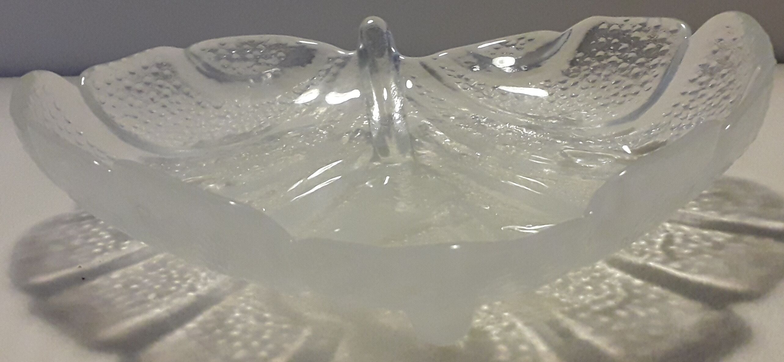 centerpiece shape of sheet blown glass