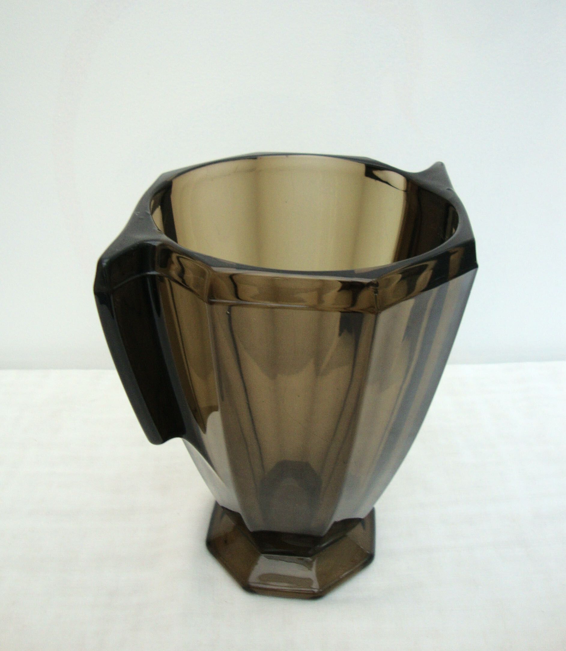 Czechoslovakia vase 50s