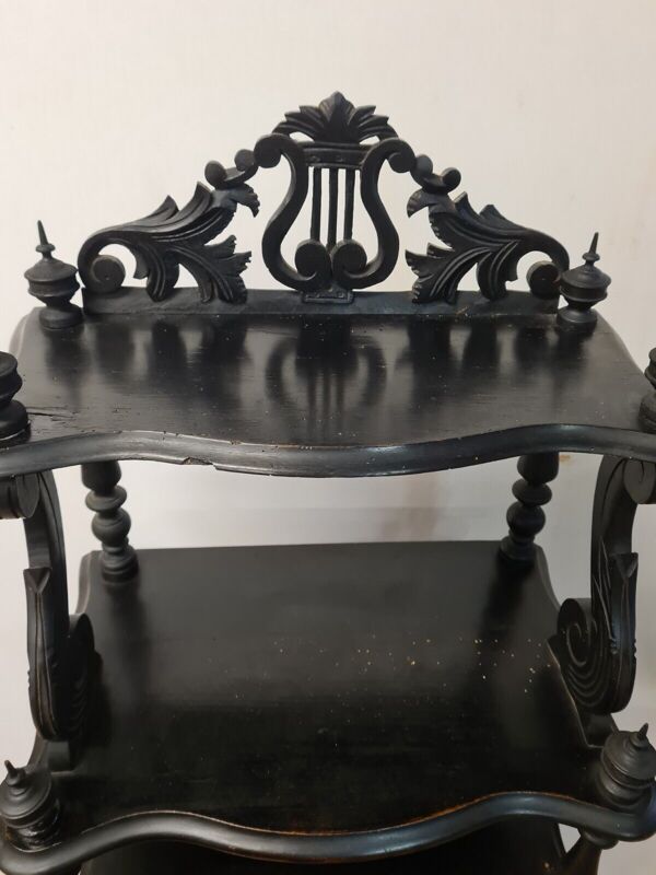 Étagère, casier à musique de style Napoléon III