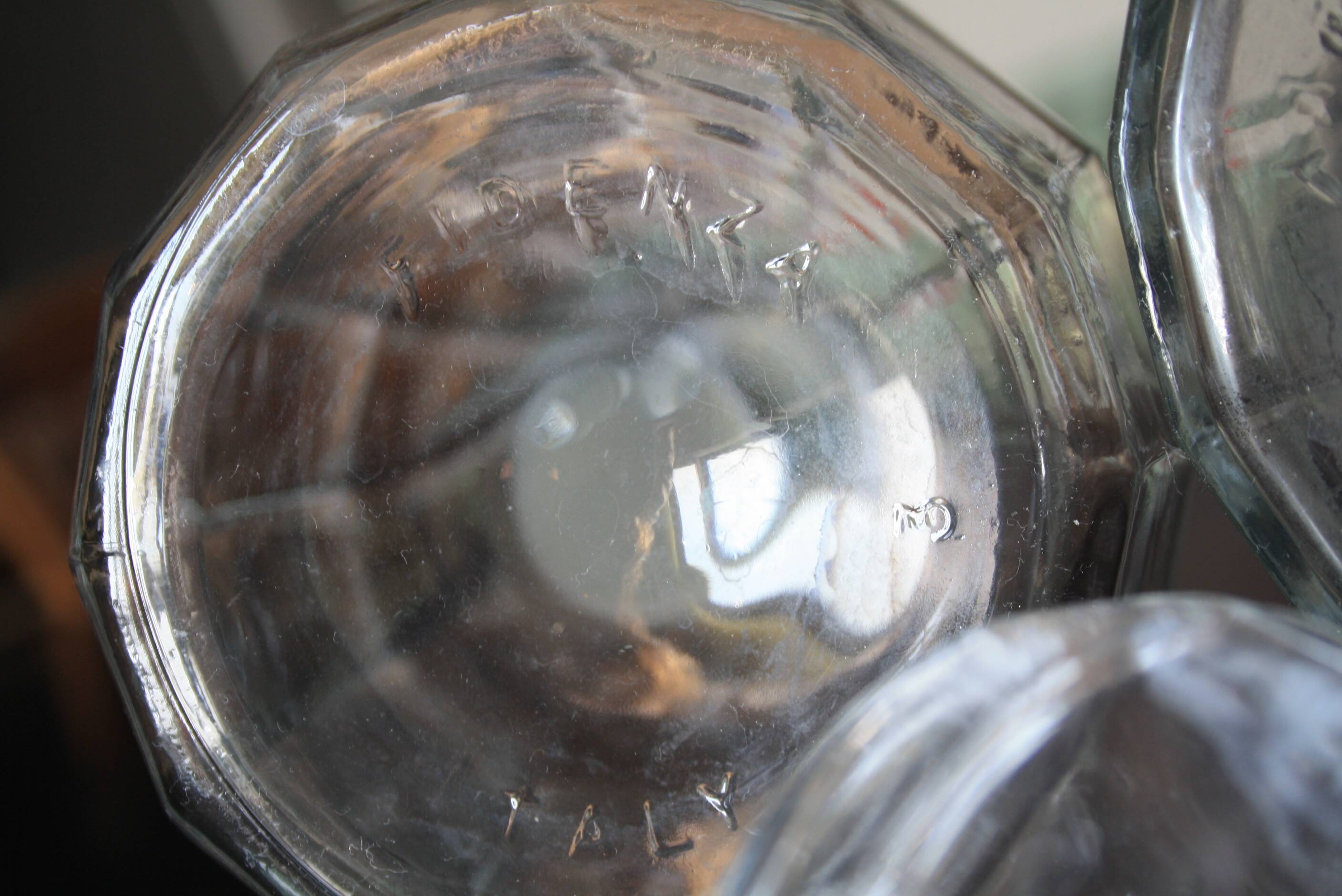 2 carafes en verre Fidenza