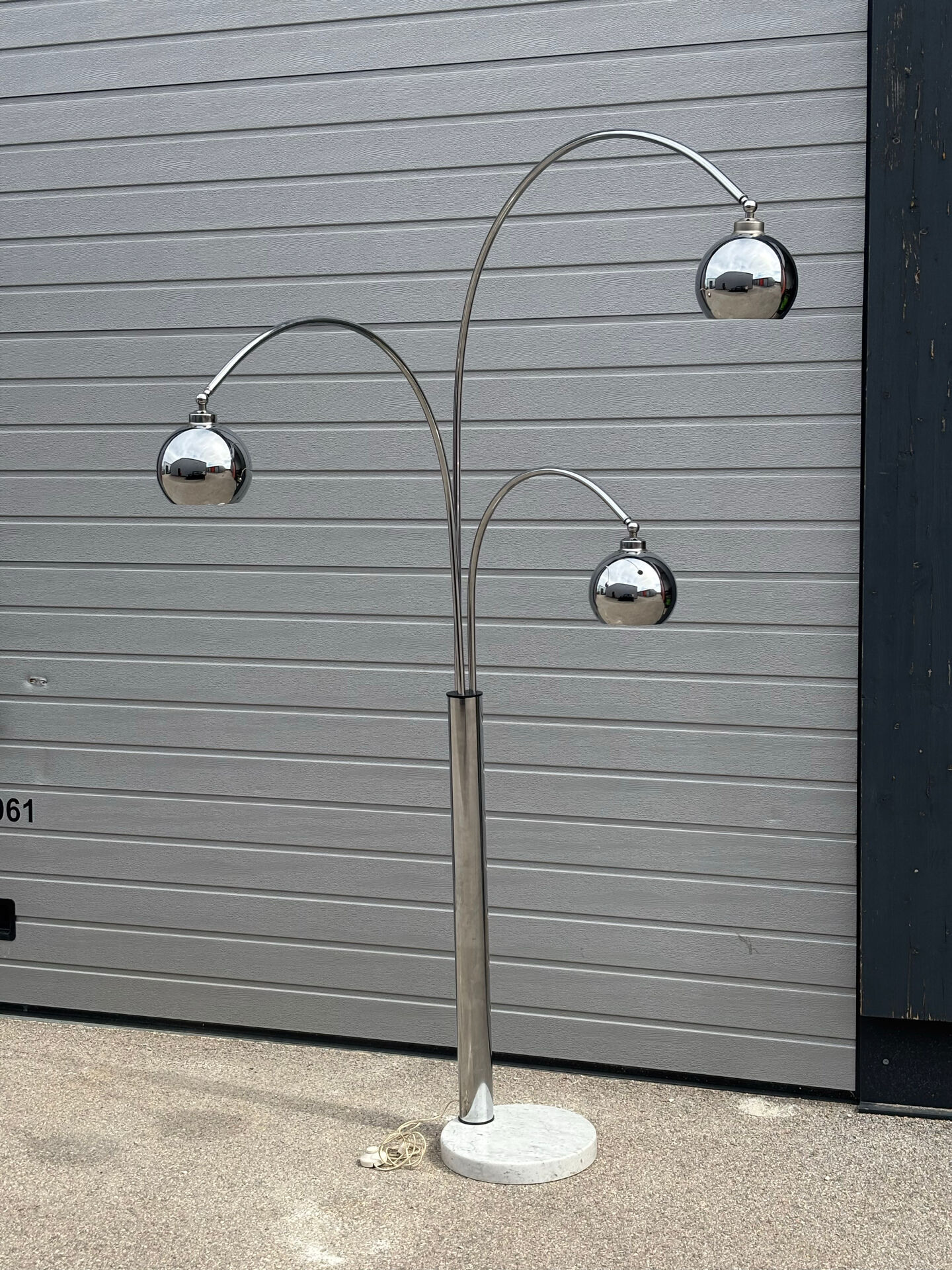 Muguet floor lamp by Goffredo Reggiani, Italy, 1970s.