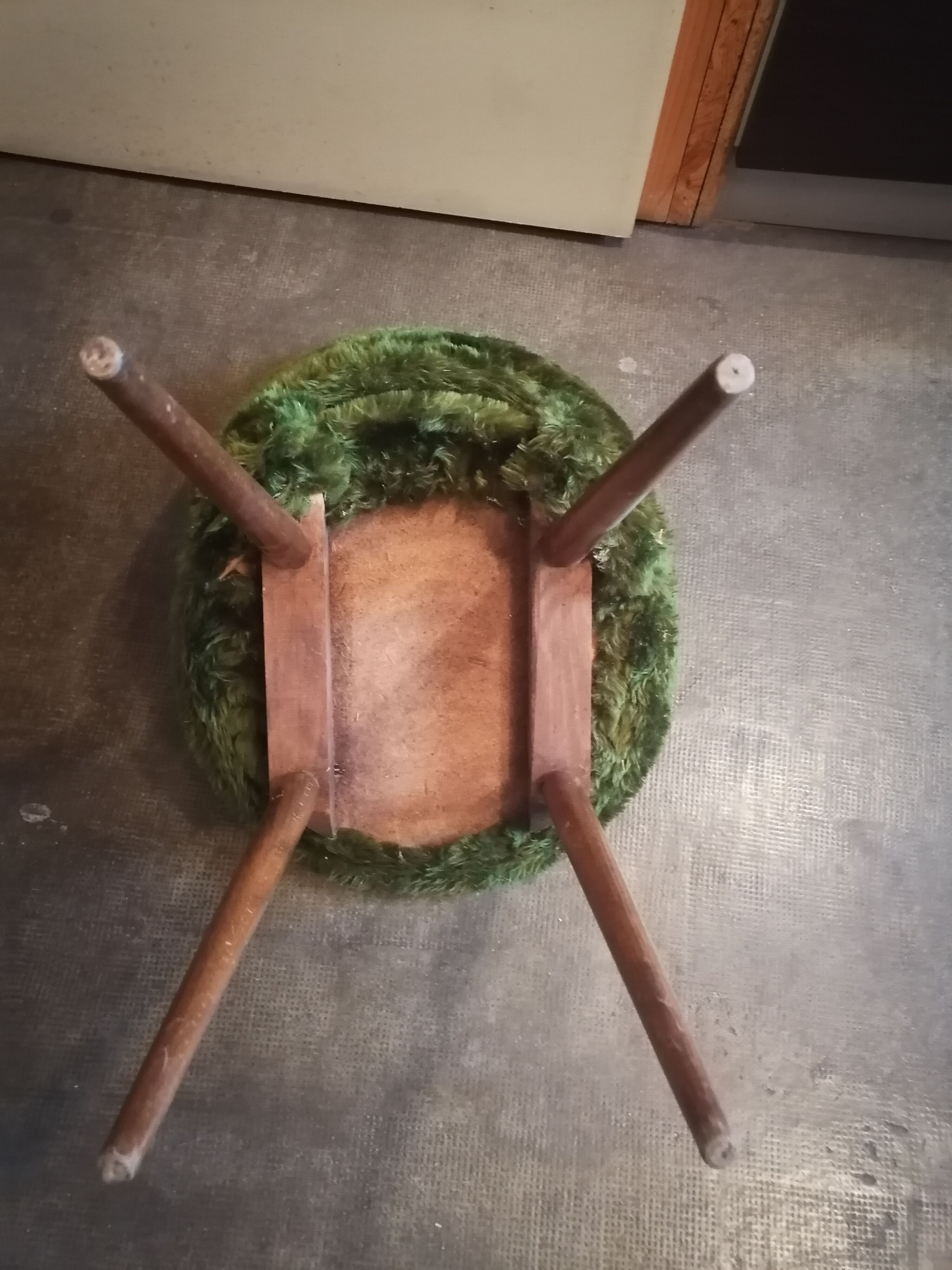 Beautiful wooden chair moumoutte 1960