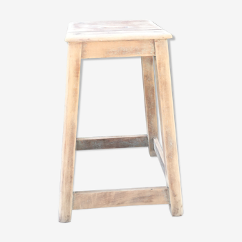 Tabouret d'atelier en bois