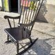 Rocking-chair noir vintage