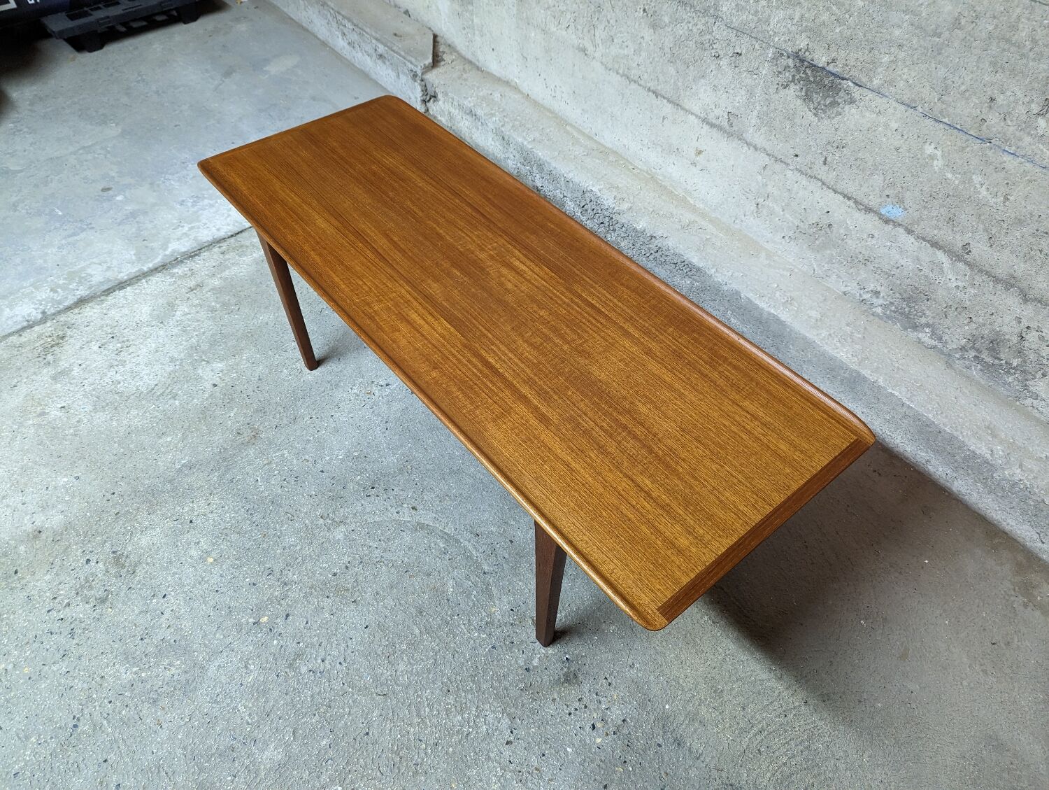 Mobelintarsia coffee table no 24