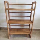Foldable and stackable wooden shelves