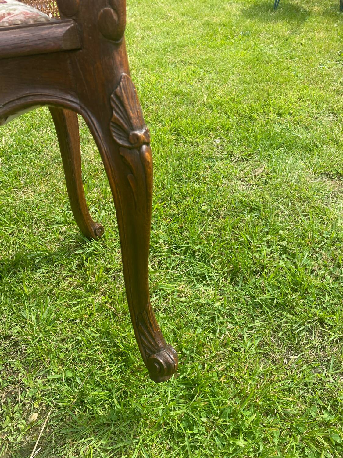 Fauteuil en cannage style Louis 15