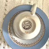 12 tasses à café bleues et soucoupes anciennes