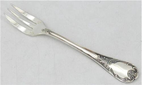 Christofle Marly, 12 silver-plated cake forks, 15.8 cm, excellent condition.