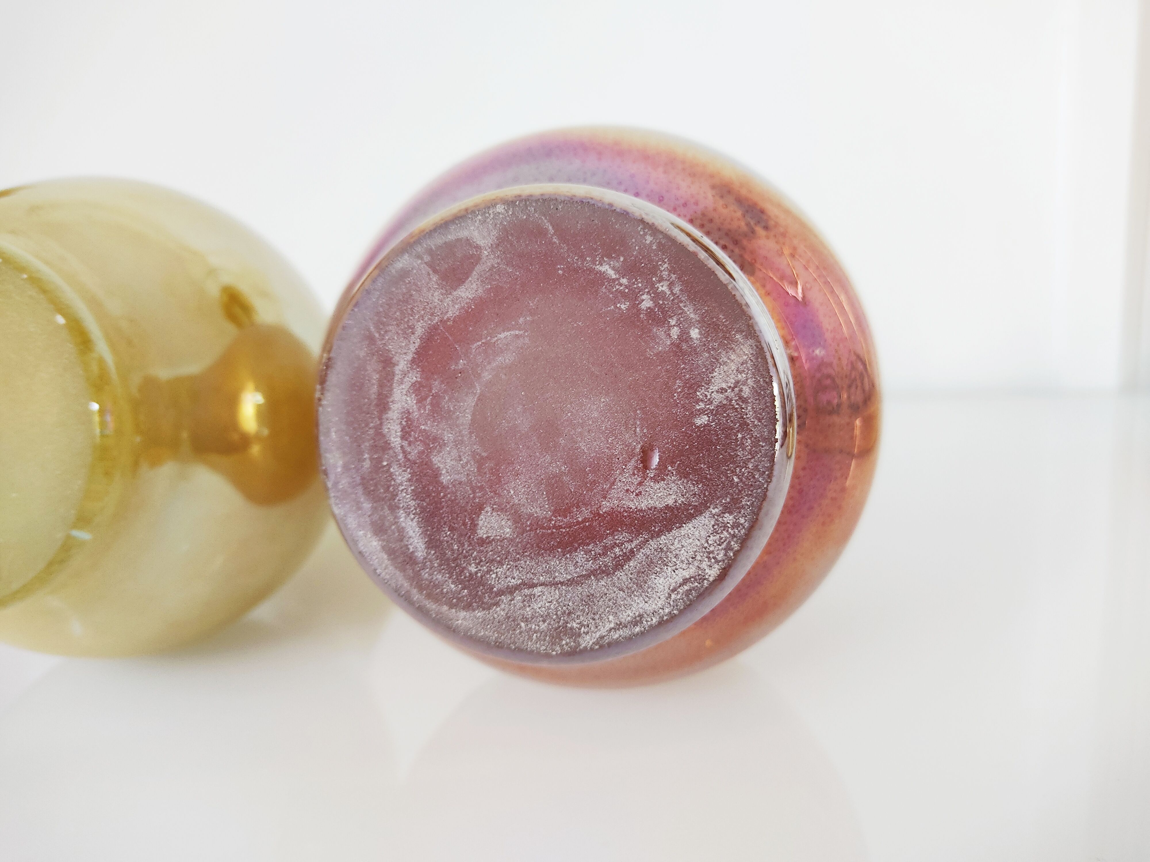 Set of two Murano glass vases