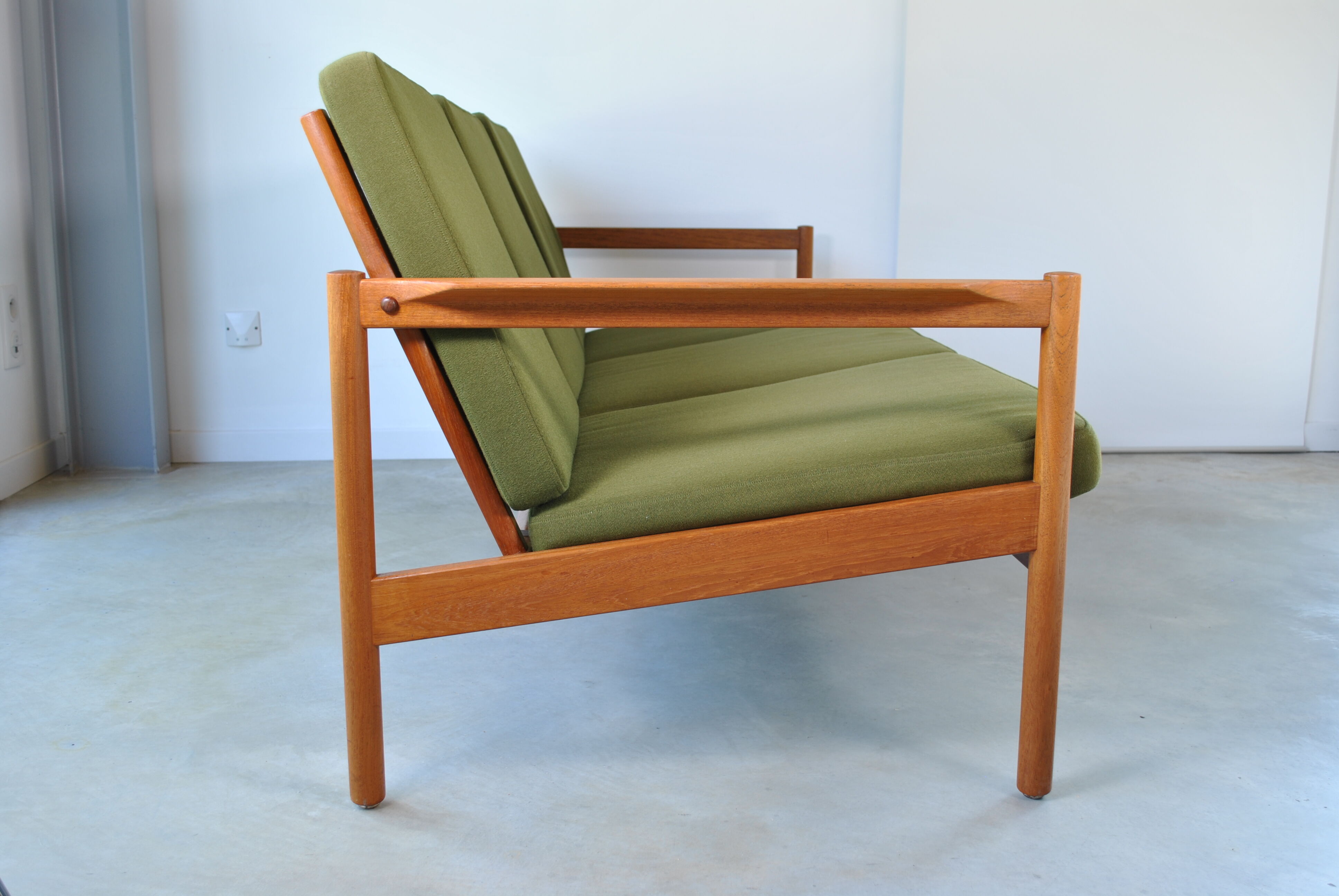 Danish sofa by Kai Kristiansen by Magnus Olesen for Domus Danica year 60