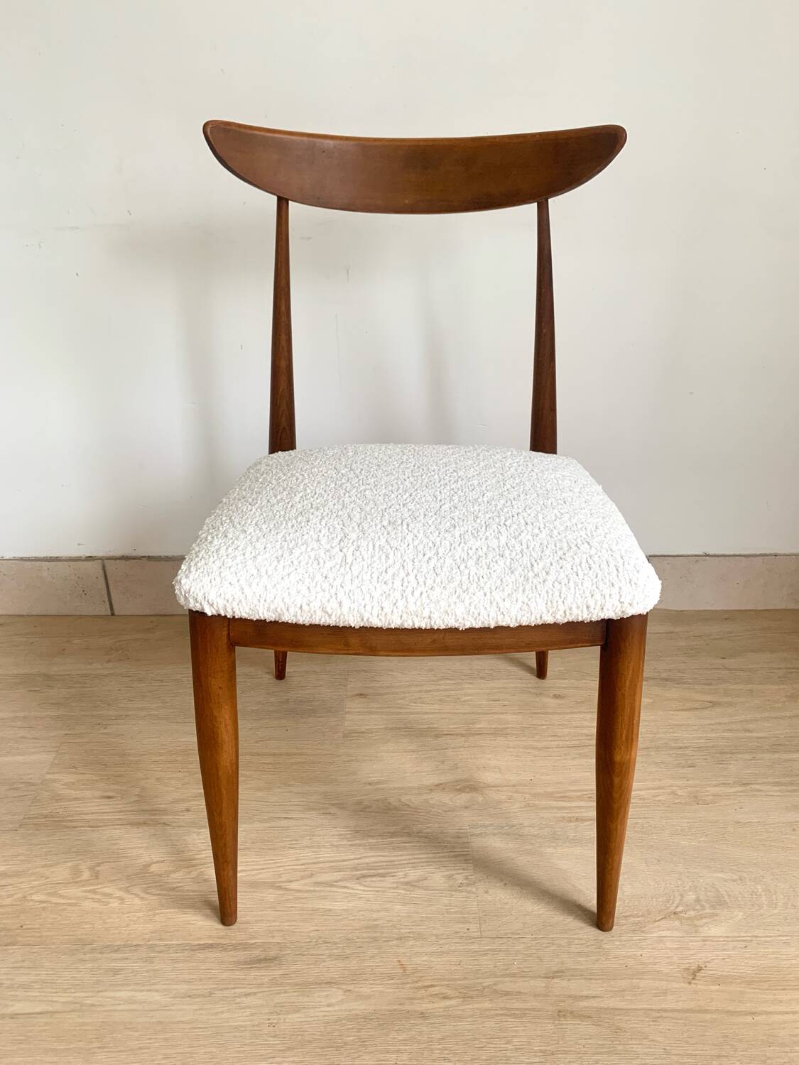 Series of 4 Scandinavian chairs from the 60s