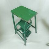 Vintage stepladder in green painted wood and steel