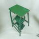 Escabeau vintage en bois et acier peints en vert