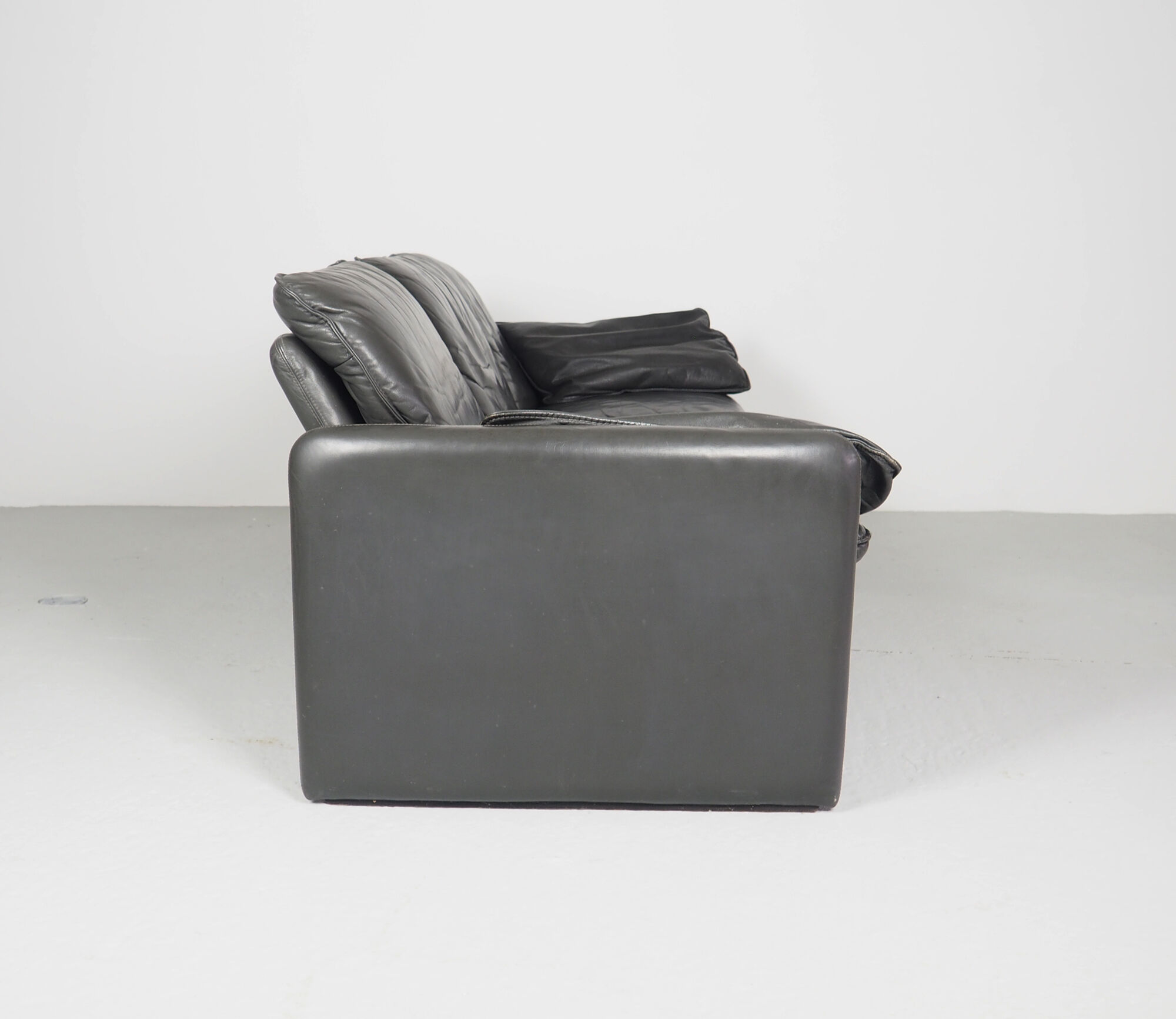 Vintage grey leather sofa from Leolux, 1980