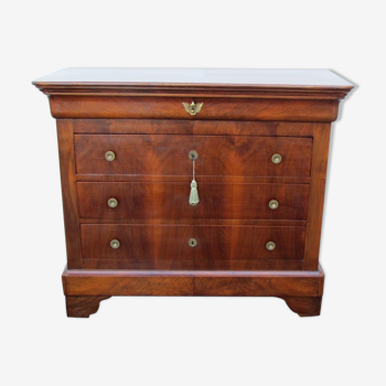 Louis Philippe style chest of drawers in walnut