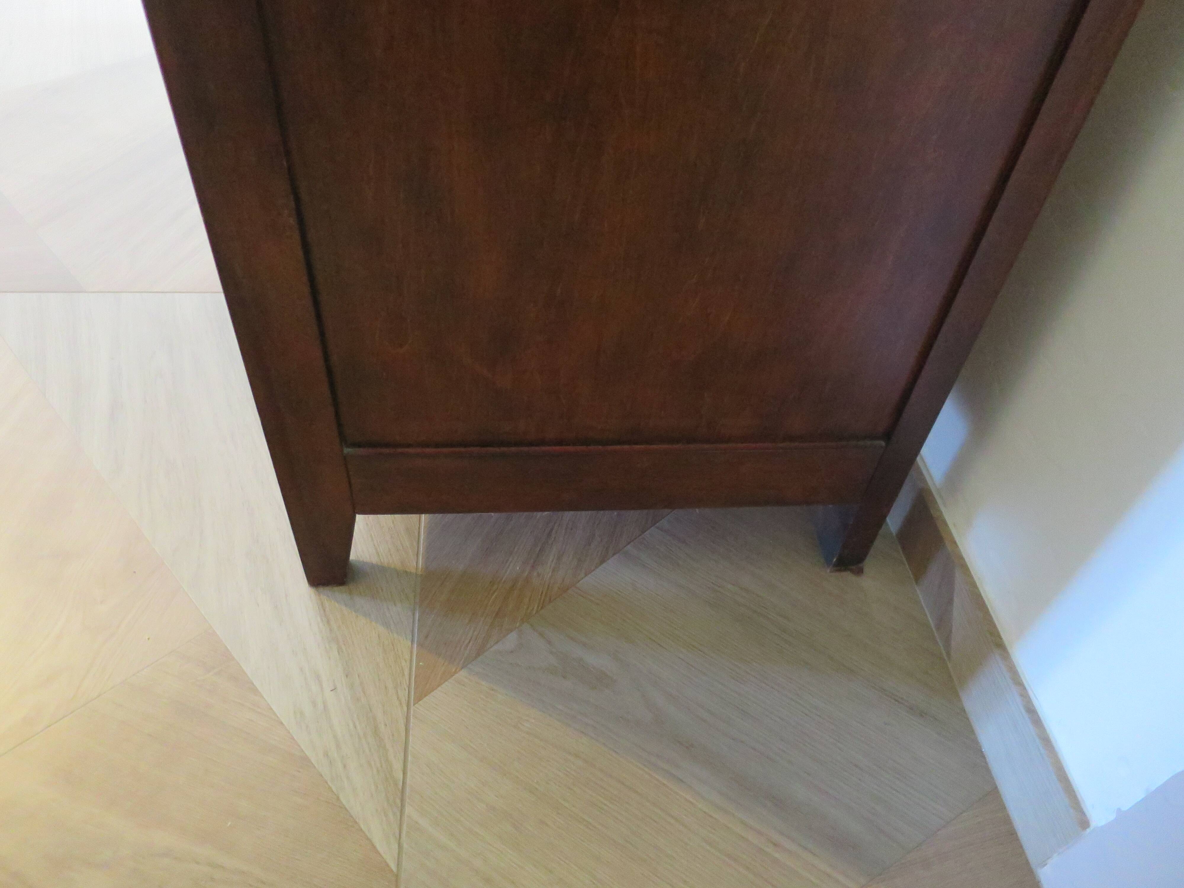 Commode longue–3 tiroirs -style colonial–Teinte acajou
