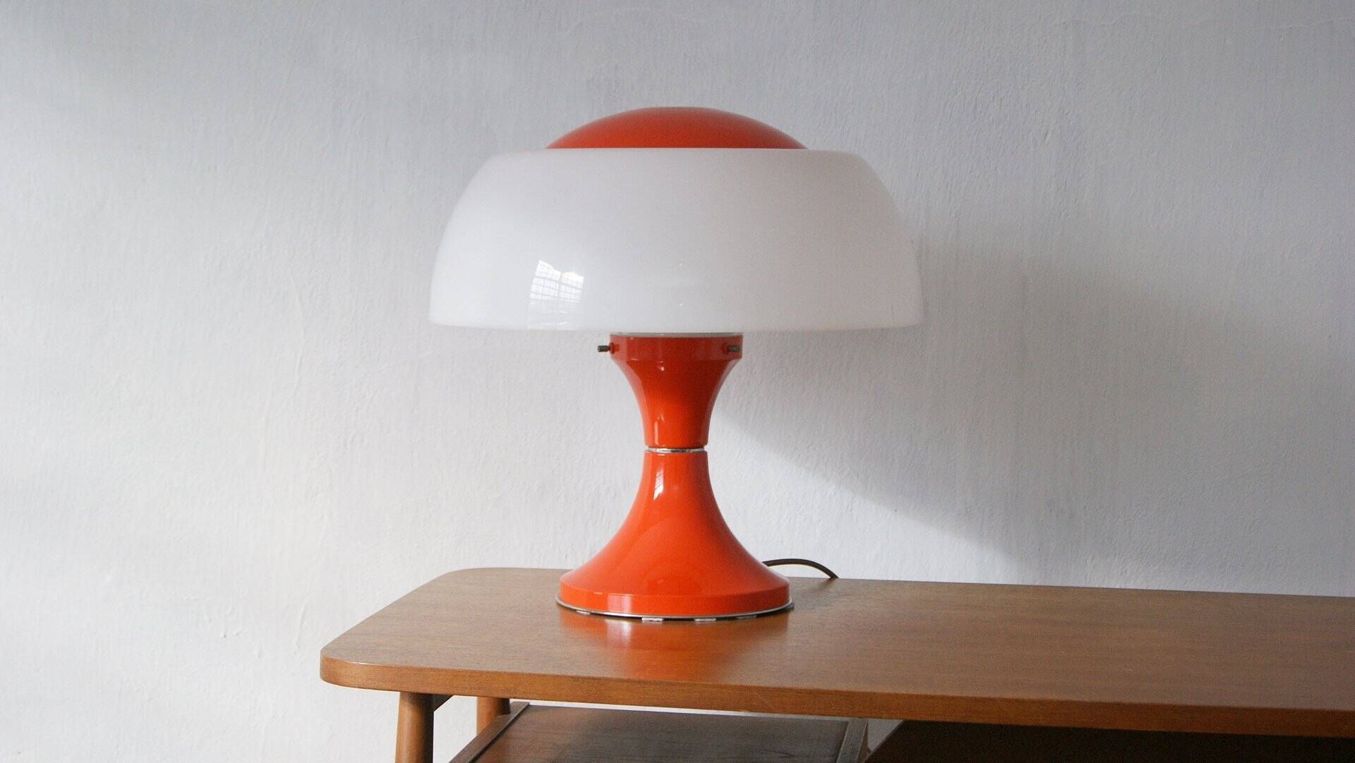 Mid-Century Italian Table Lamp by Gaetano Sciolari for Ecolight
