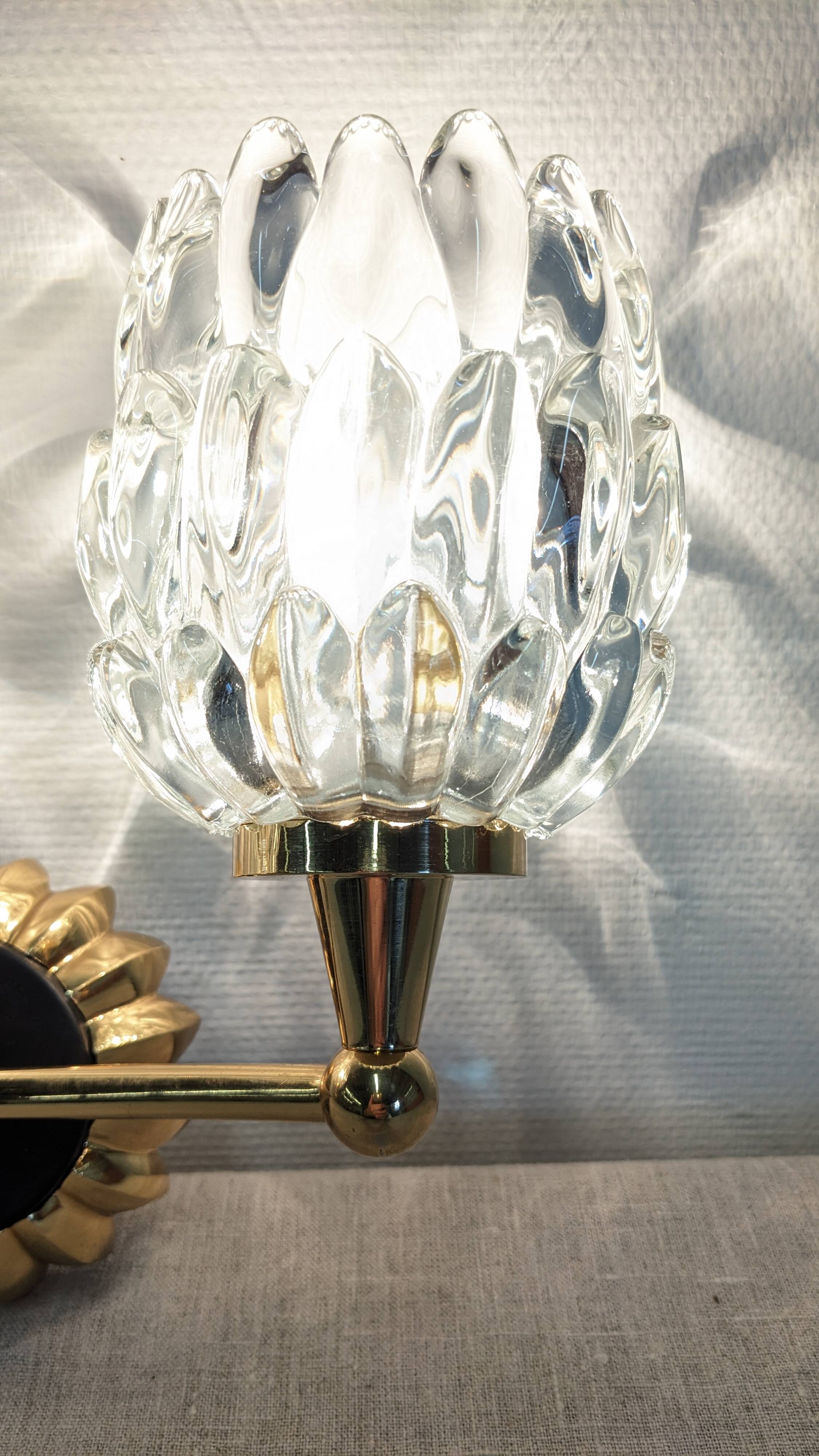 Set of 4 double Art Deco wall lights in Murano glass, France circa 1930.