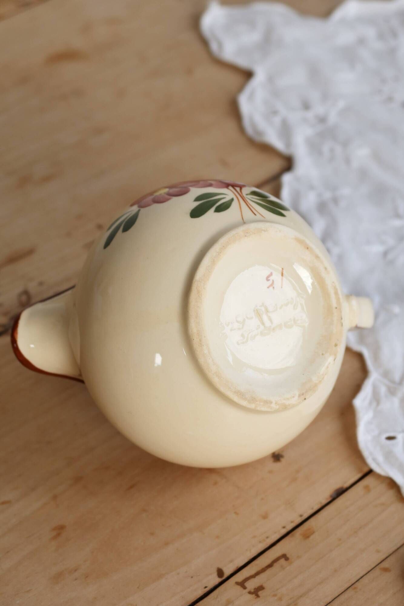 Pot à lait vintage faïence Longchamp modèle Agen