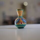 Vase gilded with fine gold
