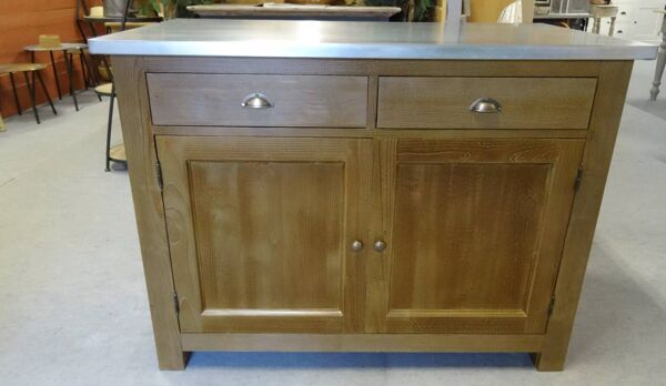 Buffet en bois massif plateau en zinc