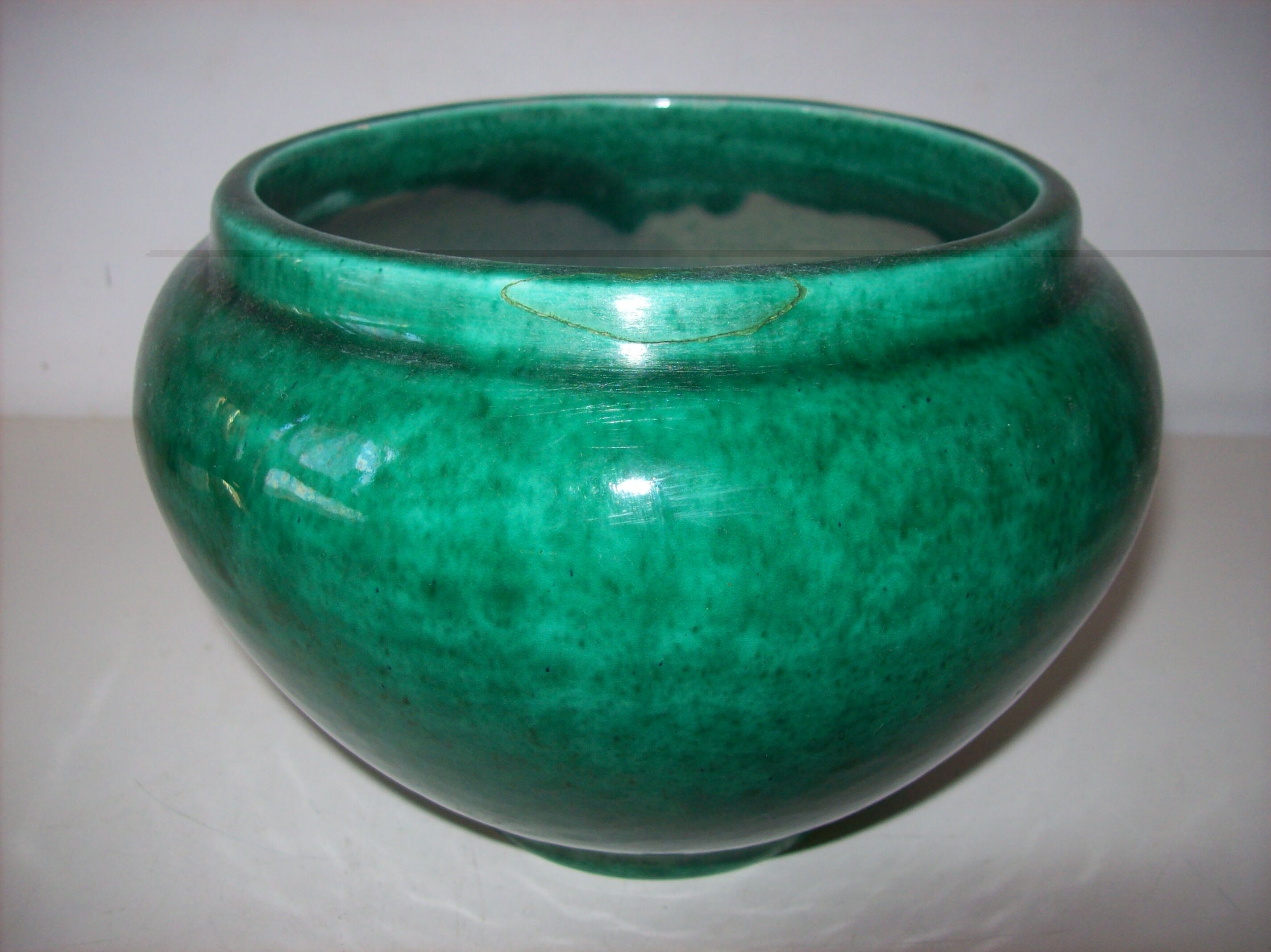 Ceramic pot cover signed jérome massier