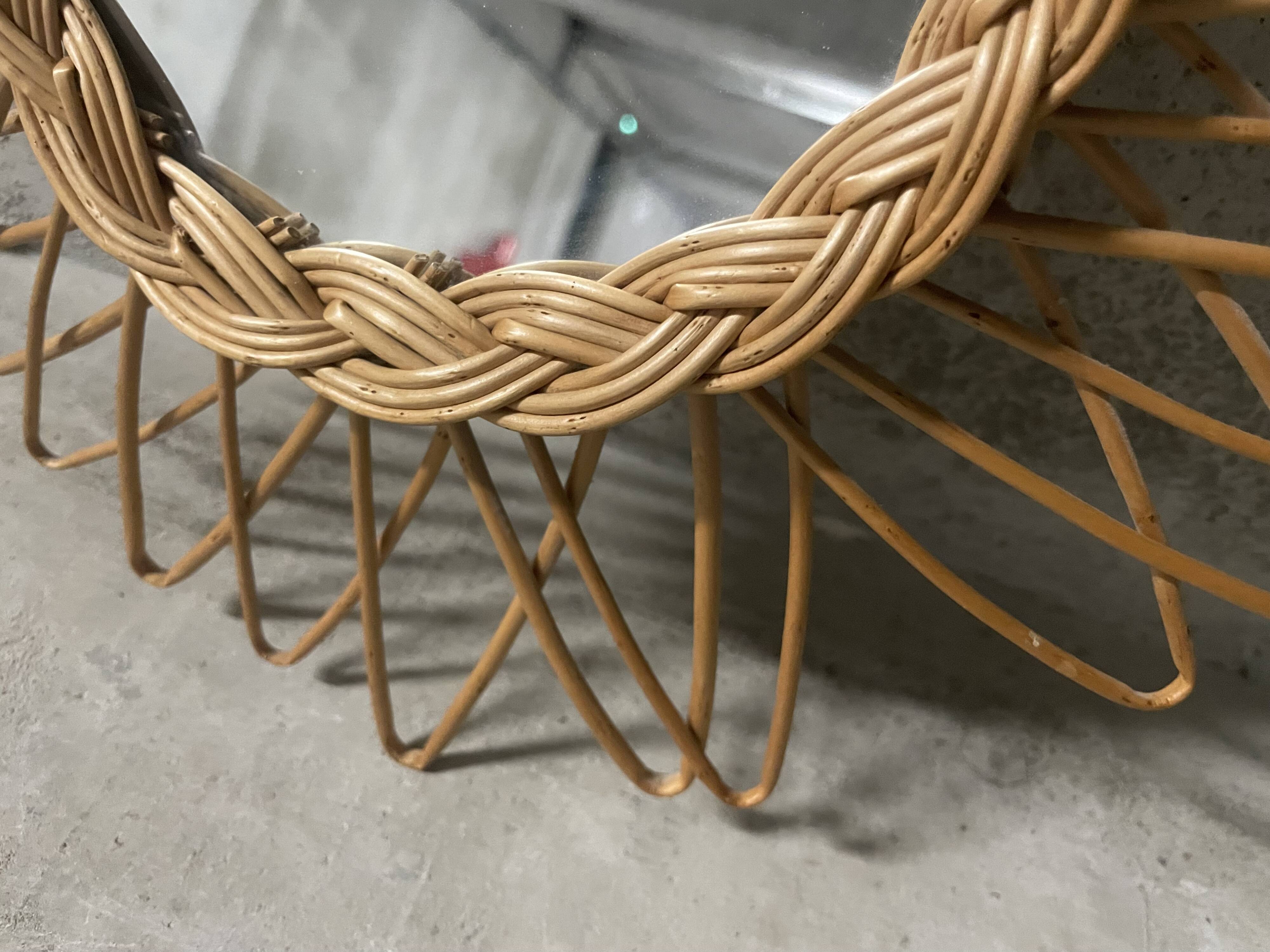 Wicker sun mirror