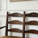 Wood and straw banquette