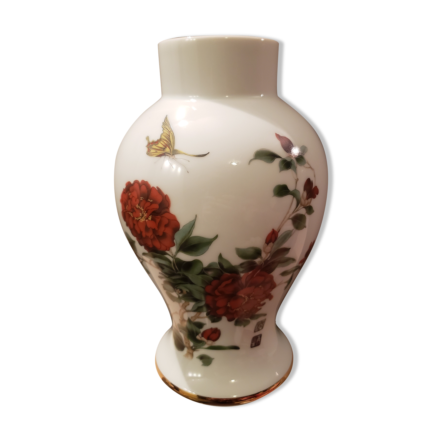Limoges porcelain vase floral decoration