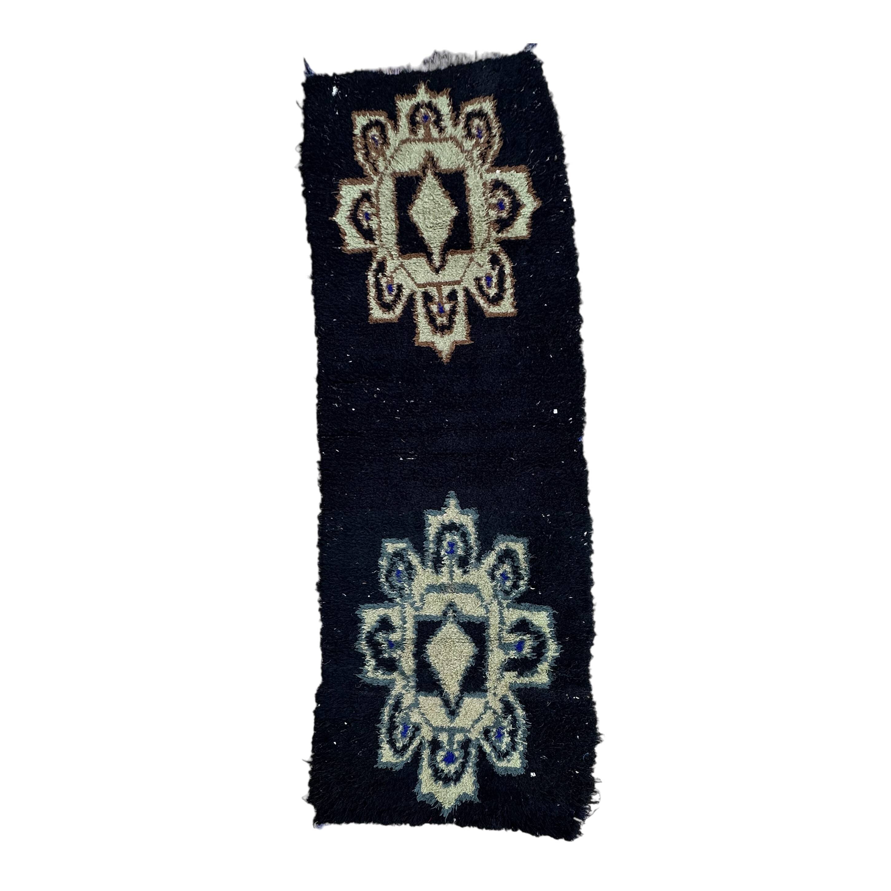 Moroccan Boujad rug black - 108 x 323 cm