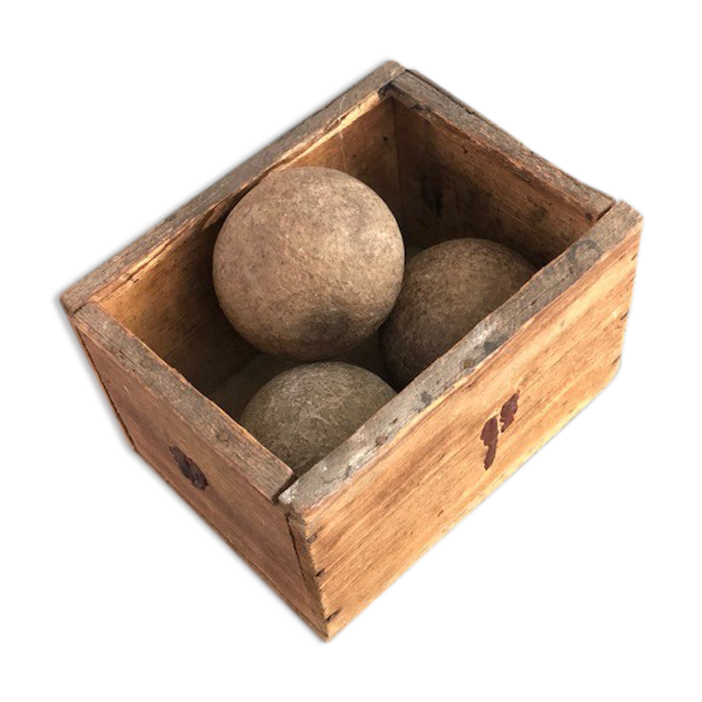 Lot De 3 Cochonnets En Bois Poli Pour Pétanque - Accessoire Traditionnel Et Durable