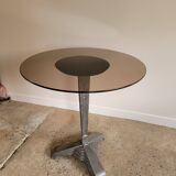 Table bistrot estampillée Louis Vuitton