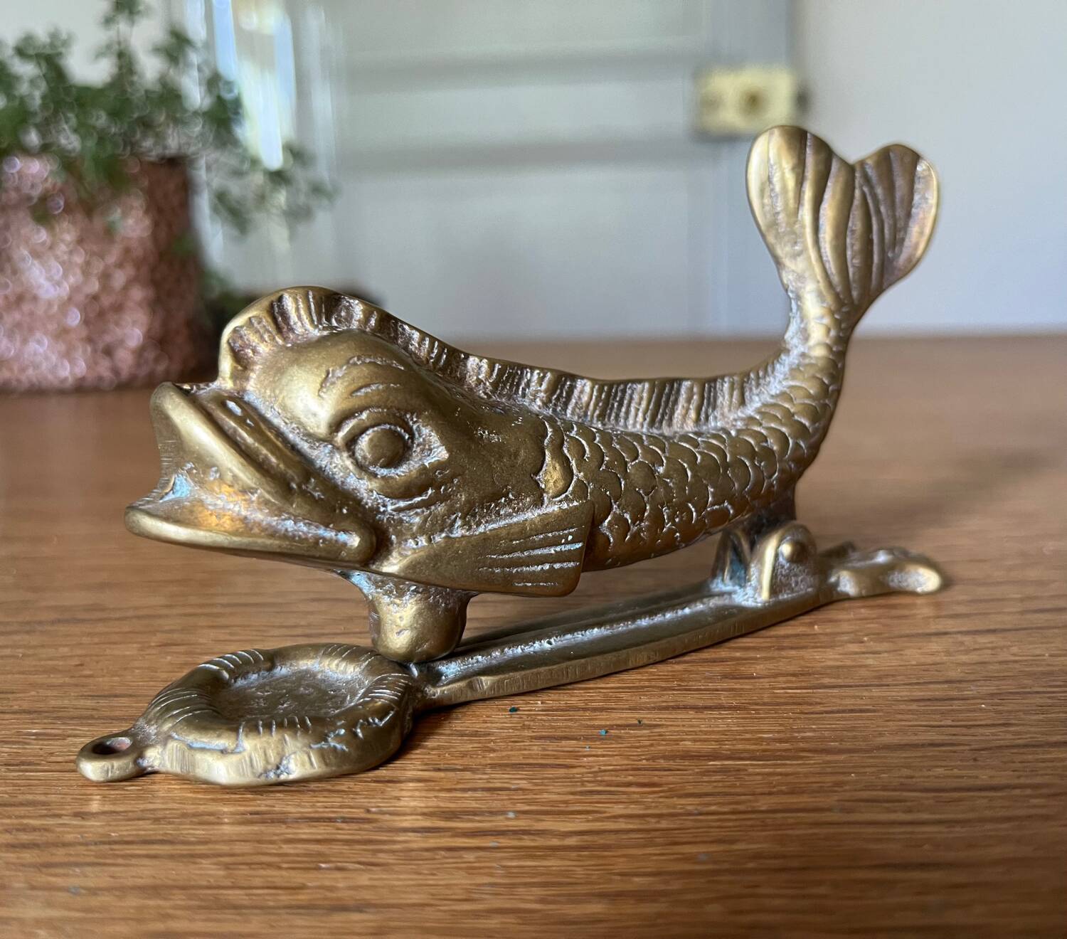Bronze fish knocker