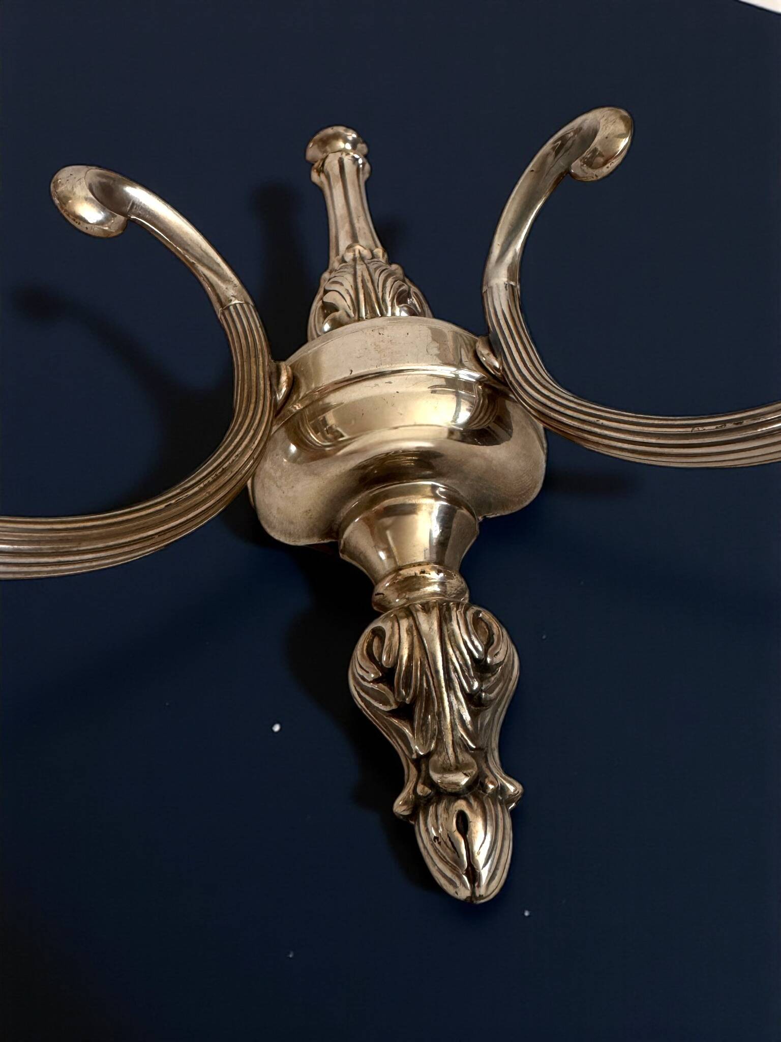 Applique murale vintage laiton argenté, style Louis XVI, années 1950